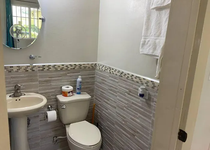 2 Bdr #1 At Ramparts Near Sangster Airport Apartment Montego Bay