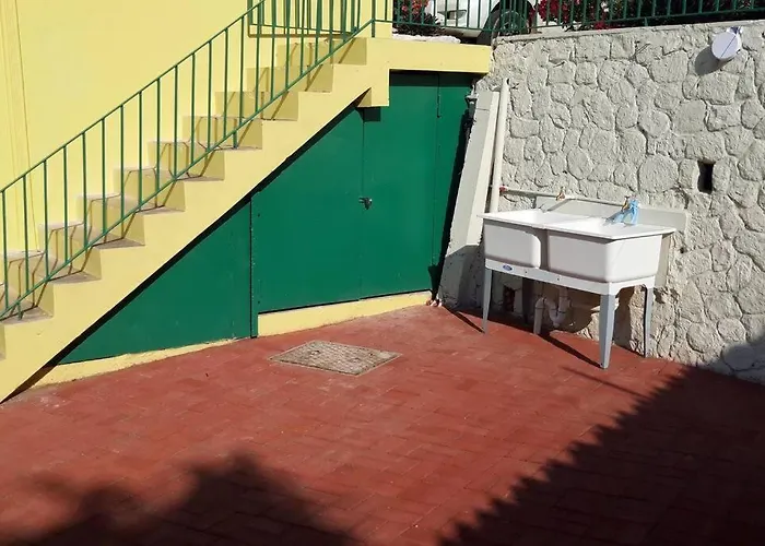 2 Bdr #1 At Ramparts Near Sangster Airport Apartment *