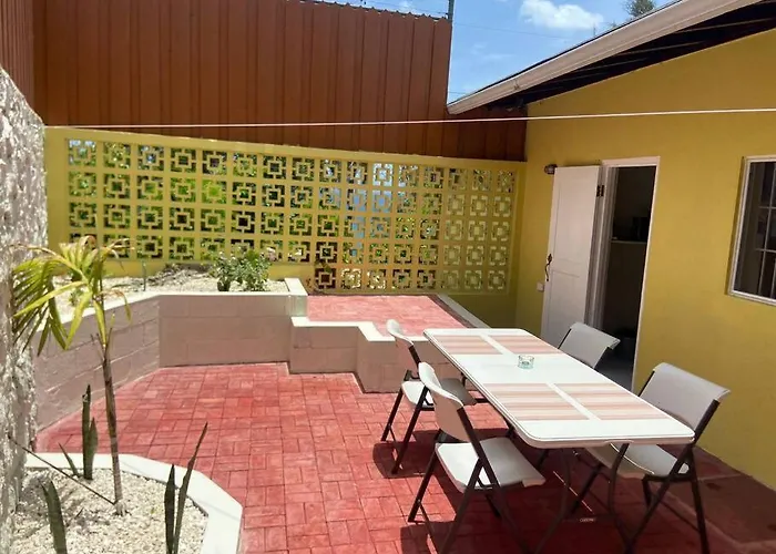 2 Bdr #1 At Ramparts Near Sangster Airport Montego Bay