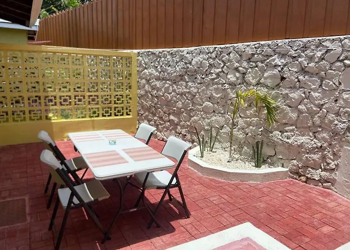 2 Bdr #1 At Ramparts Near Sangster Airport Apartment *